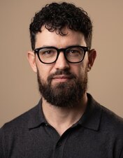 Konstantin Ahmedov — CEO, PILL Gent's Grooming Room